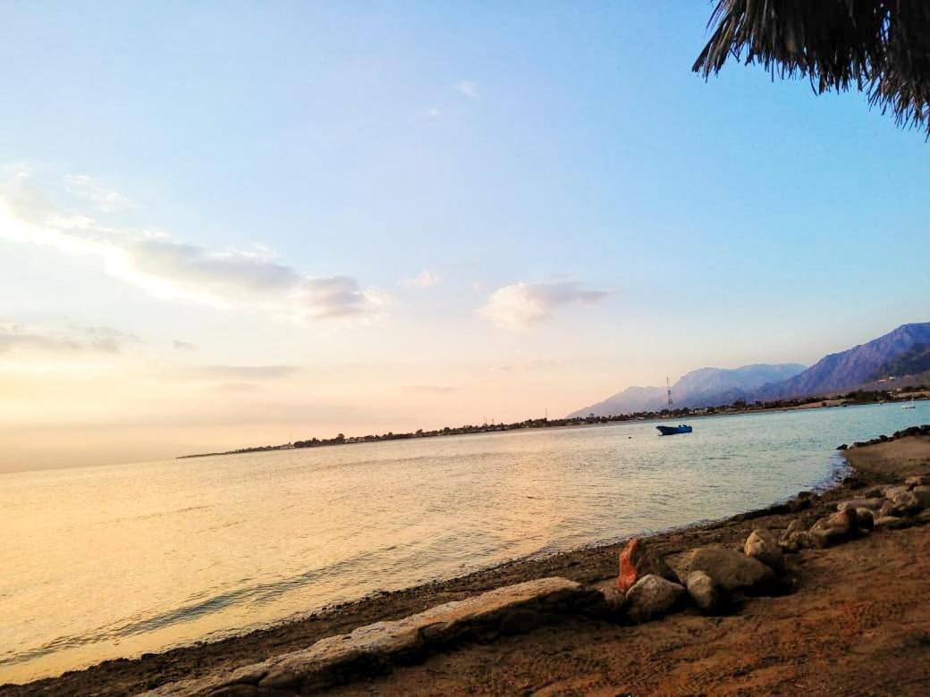 Sababa Beach Camp Bed & Breakfast Nuweiba Exterior photo